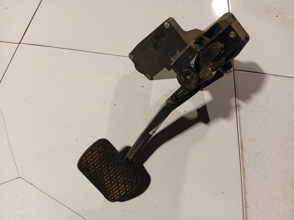 4010049A Mercedes-Benz A-CLASS 2005 Pedal work, Brake pedal, Pedal bracket, Clutch pedal
