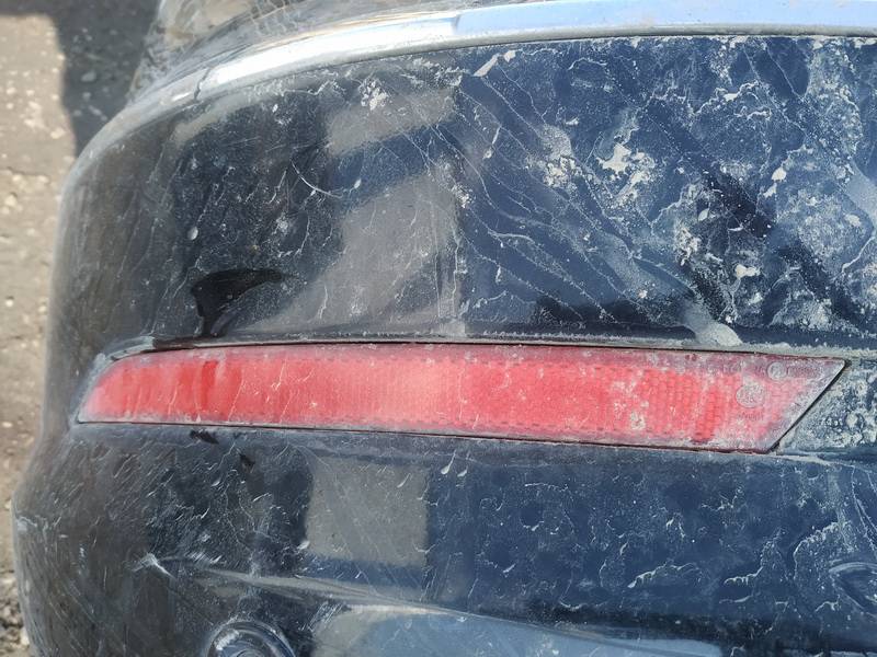 Volkswagen Passat 2009 Bumper Cover Reflector - REAR LEFT - Thumbnail 2