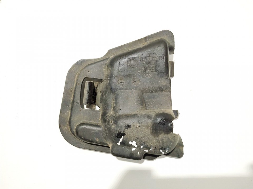 74850610 BMW 3-Series 2011 Inne części