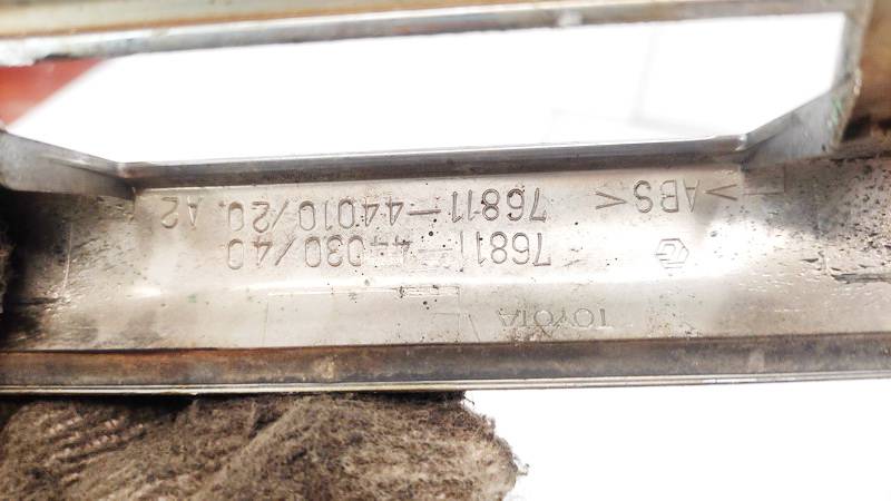 7681144010 Toyota Avensis Verso 2005 Zewnętrzne wykończenie tylnej klapy (oświetlenie tablicy rejestracyjnej) - TYLNE - Thumbnail 3