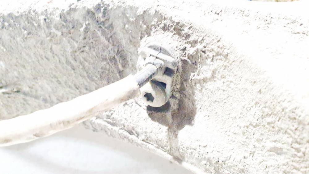 6134623 Tesla Model S 2014 ABS Sensor (ABS WHEEL SPEED SENSOR) - FRONT LEFT