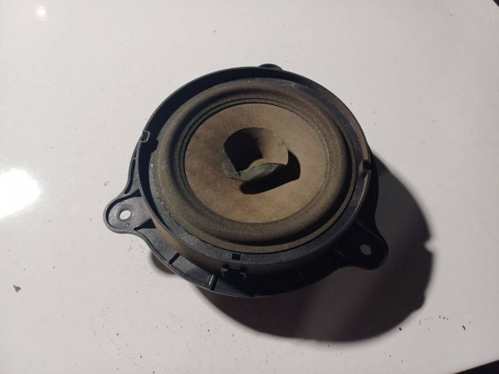 7606500454 Nissan Note 2009 Speaker (audio)