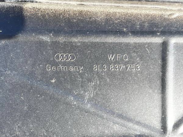 8L3837753 Audi A3 1996 Durvju rāmis - PRIEKŠA PA KREISI - Thumbnail 3