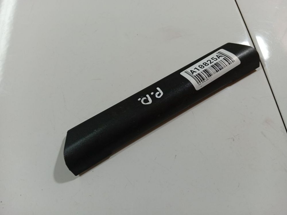 331985437 Opel Astra 2005 PLASTICOS-Otros repuestos del interior