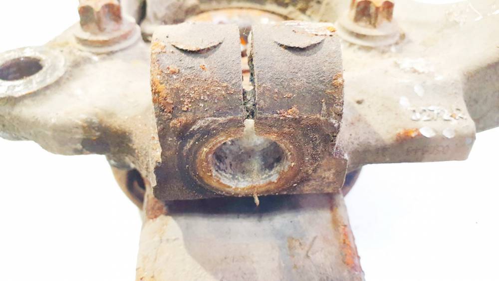 Opel Vectra 2002 Stebules kronsteinas P.D. - Thumbnail 3