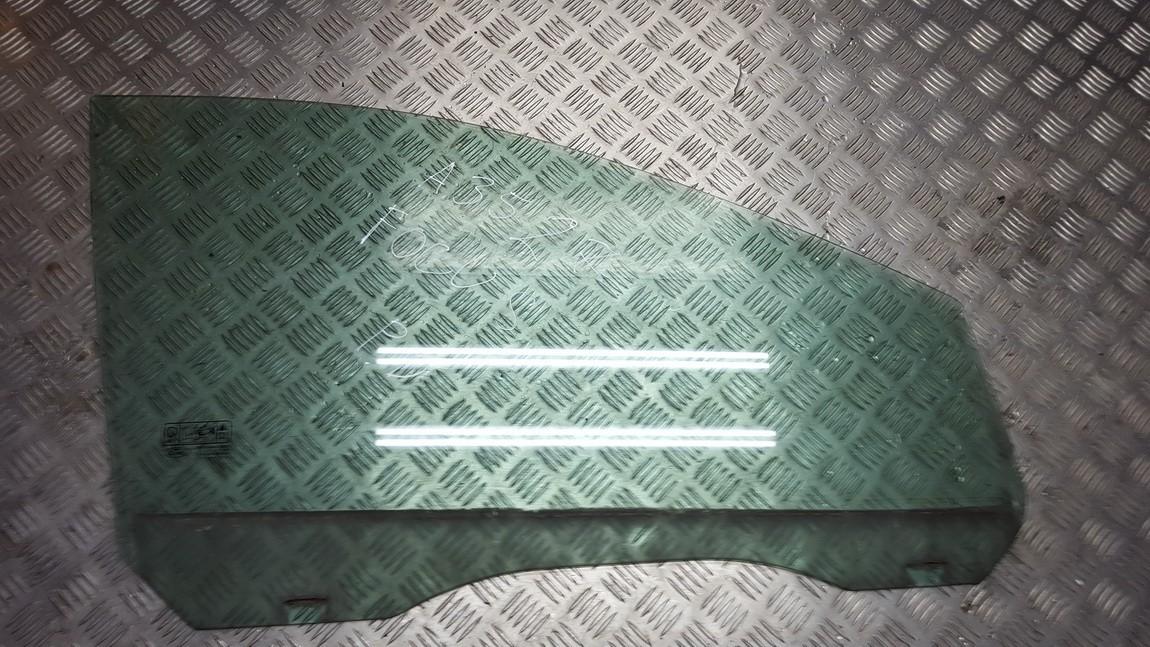 Ford Focus 2008 Oven lasi - EDESSÄ OIKEALLA