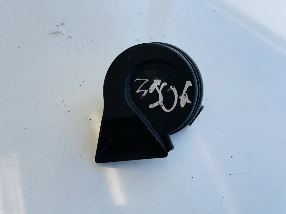 A28657625 SAAB 9-3 2002 Horn Siren