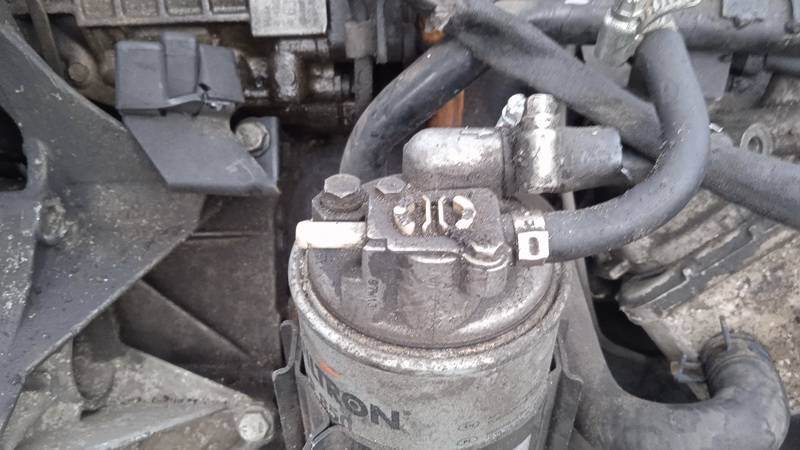 Audi A6 1998 Degvielas filtrs - Thumbnail 2