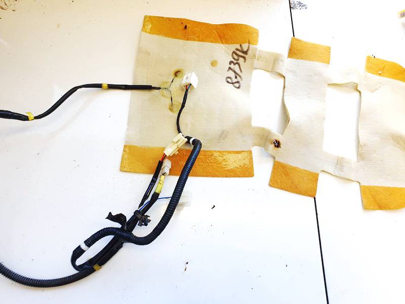 Skoda Fabia 2009 Element grzewczy fotela