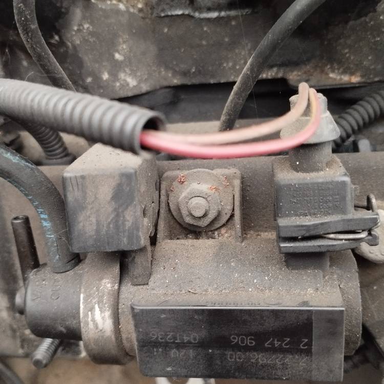 7229600 BMW X5 2004 Umschaltventil Ventil (Druckwandler, Abgassteuerung) - Thumbnail 2