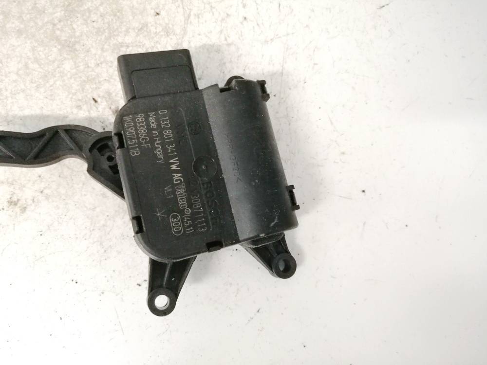 1K0907511B Volkswagen Touran 2004 Actionneur moteur volet ventilateur chauffage - Thumbnail 3