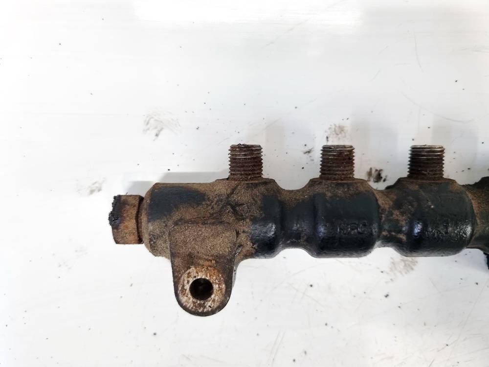 9654592680 Citroen C4 2007 Fuel injector rail (injectors)(Fuel distributor) - Thumbnail 2