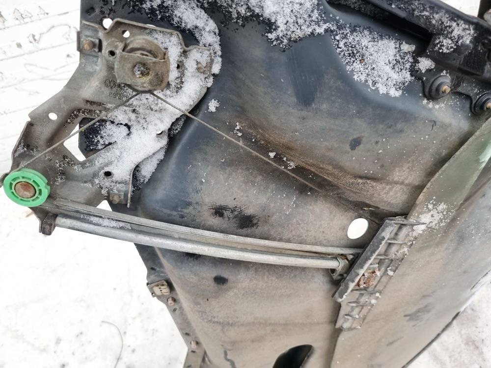 893839399 Audi 80 1994 Duru lango pakelejas G.K.