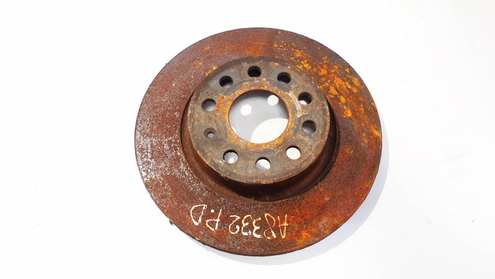 VENTILIUOJAMAS Skoda Octavia 2006 Brake Disc - FRONT