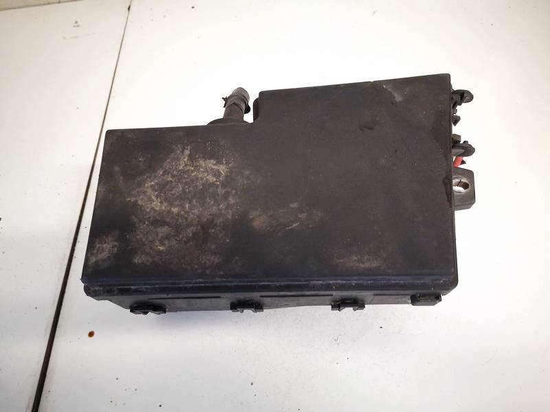 8688039 Volvo V50 2007 Saugikliu deze