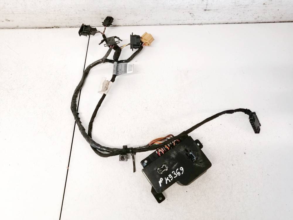 VH963A1958 Audi A8 2002 Other computers