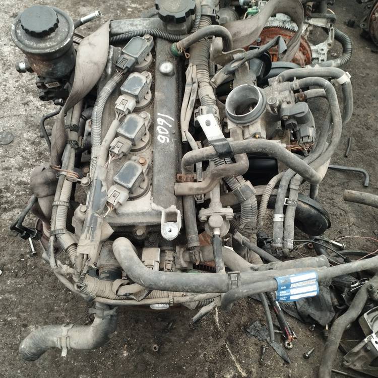1SZ Toyota Yaris 1999 Engine - Thumbnail 3