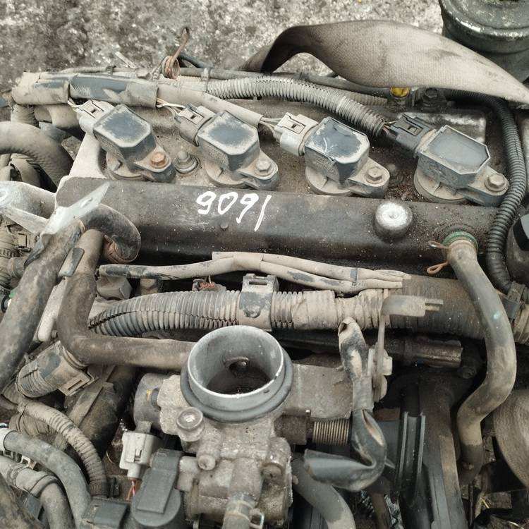 1SZ Toyota Yaris 1999 Engine - Thumbnail 5