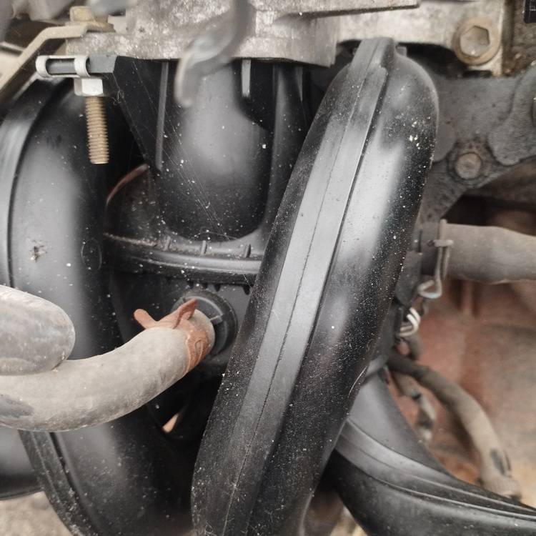 Toyota Yaris 1999 Intake manifold (Inlet Manifold) - Thumbnail 3