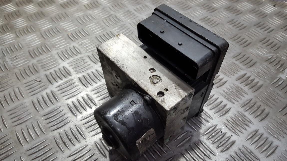 P08671225 Volvo V70 2004 Moduł ABS