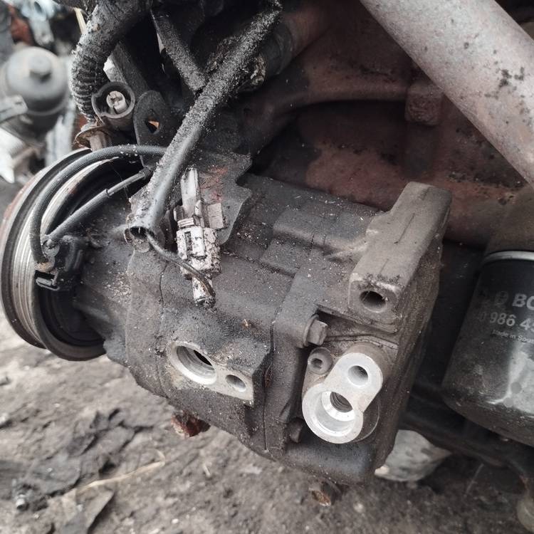 Toyota Yaris 1999 AC AIR Compressor Pump - Thumbnail 3