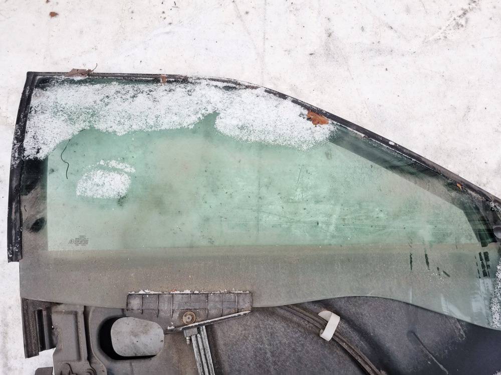 43R001025 Audi 80 1992 LUNA DELANTERA DERECHA, Luna de la puerta delantera - FRENTE DERECHO