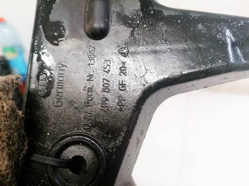 4F9807453 Audi A6 2005 Bampera turētājs - AIZMUGURE PA KREISI - Thumbnail 3