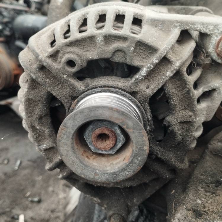 0124525030 Opel Vectra 2003 Generaattori