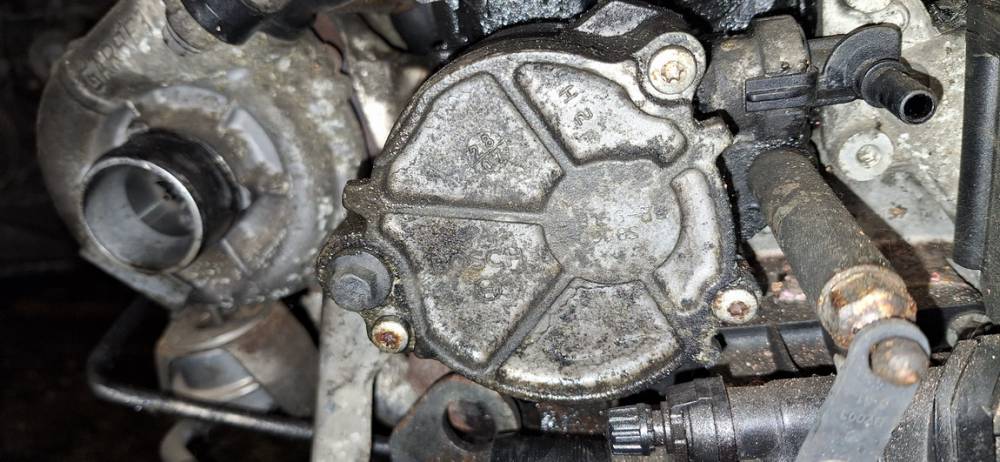 D1563B Citroen C4 Picasso 2007 Brake Vacuum Pump