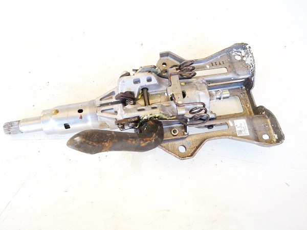 13376592 Chevrolet Orlando 2012 Estate Steering Column