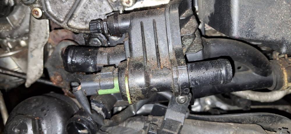 Citroen C4 Picasso 2007 Thermostat Housing (Flange) - Thumbnail 2