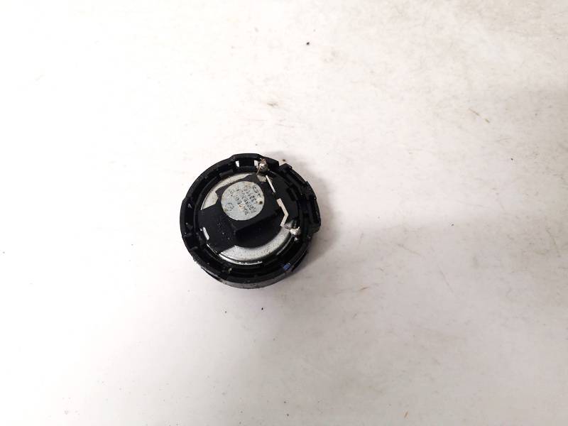 Mercedes-Benz C-CLASS 2002 Speaker (audio)