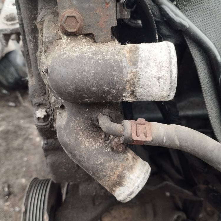 Opel Vectra 2003 Jäähdytysnesteen laippa