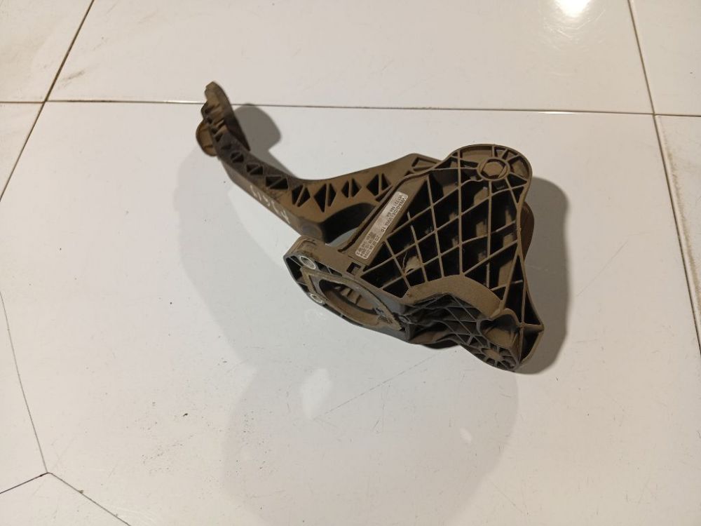 1K1721059BA Seat Altea 2005 Clutch pedal - Thumbnail 3