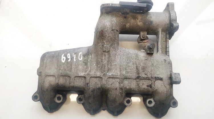 038129713J Volkswagen Beetle 2000 Isiurbimo kolektorius