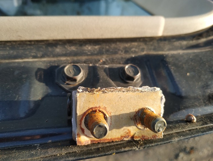 Toyota Avensis 2003 заднего двери петли правый - Thumbnail 2