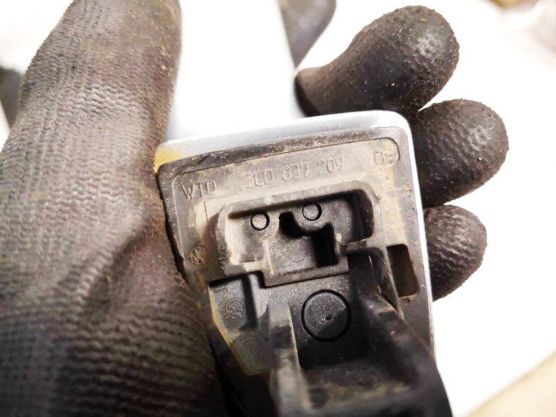 3C0837209 Volkswagen Passat 2006 Door Handle Exterior - REAR RIGHT - Thumbnail 3