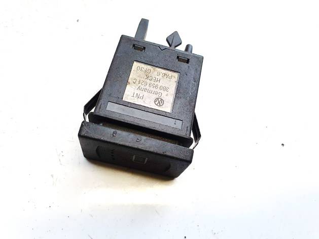 3B0959621C Volkswagen Passat 2005 Heated screen switch (Window Heater Switch)