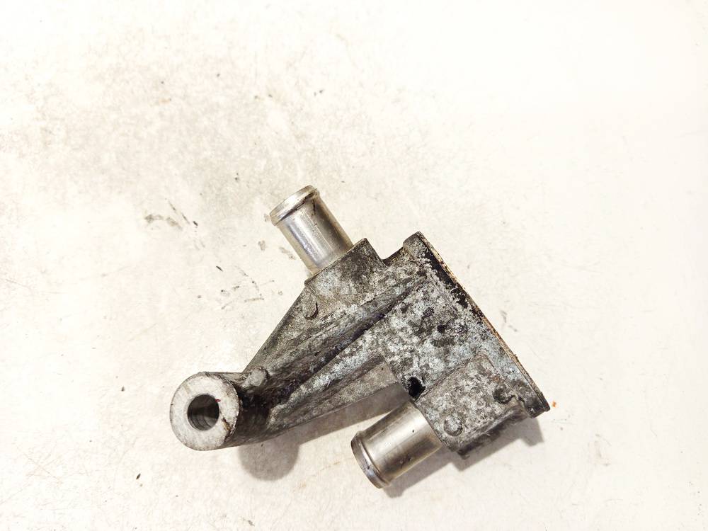 90573652 Opel Omega 2001 Kołnierz układu chłodzenia (pokrywa obudowy termostatu układu chłodzenia silnika) - Thumbnail 2