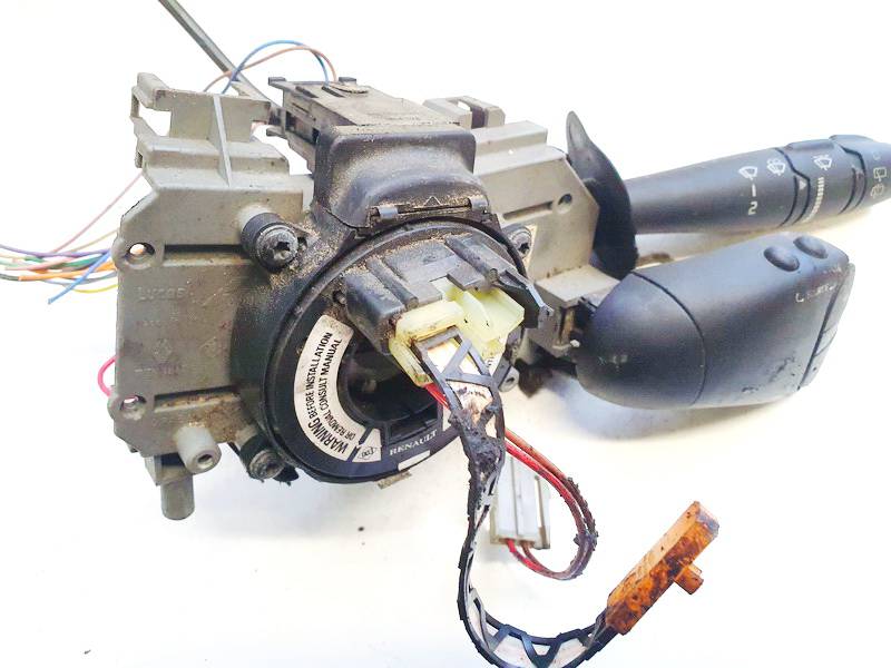 7700840099F Renault Scenic 2001 Механизм подрулевой для SRS (ленточный)