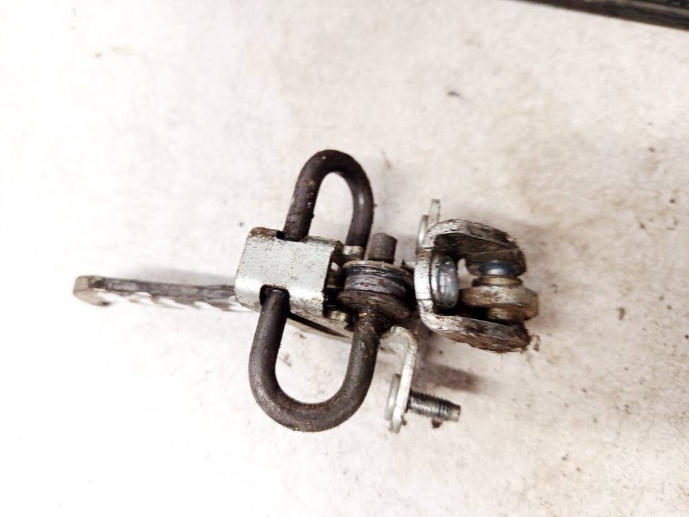 ES020608 Opel Vectra 2006 Oven Rajoitin - EDESSÄ OIKEALLA - Thumbnail 3