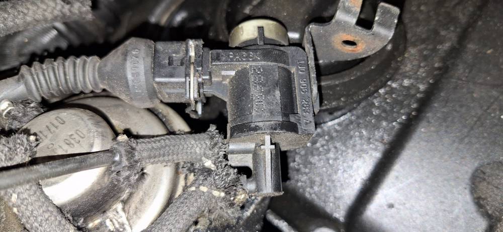 1J0906283A Volkswagen Passat 2001 Electrical selenoid (Electromagnetic solenoid) - Thumbnail 2