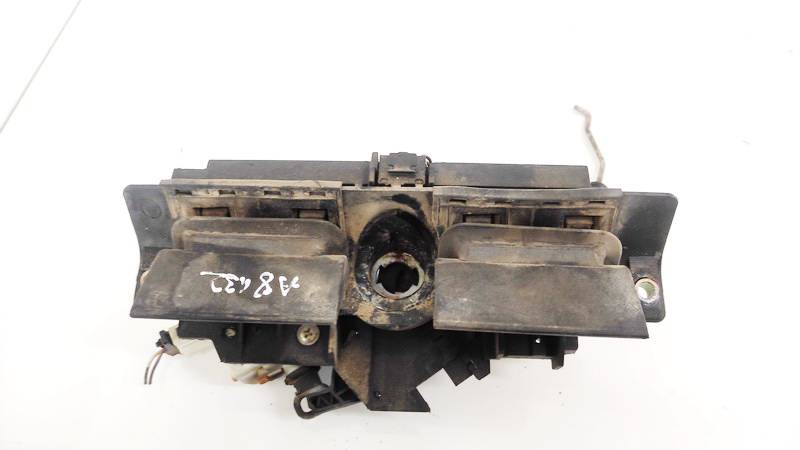 8D9827565 Audi A6 2003 Galinio dangcio atidarymo rankenele isorine (mikrikas) G.