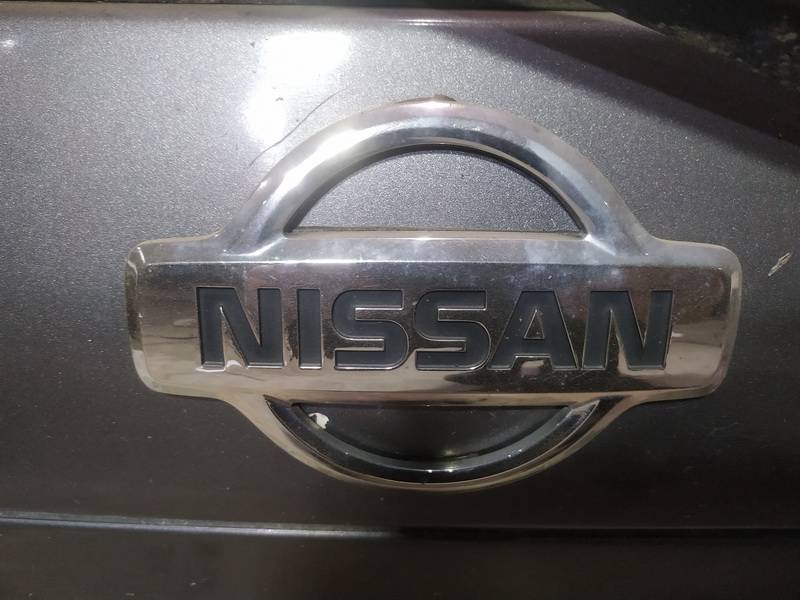 Nissan Almera Tino 2003 Hinten Abzeichen (Schriftzug Zeichen)