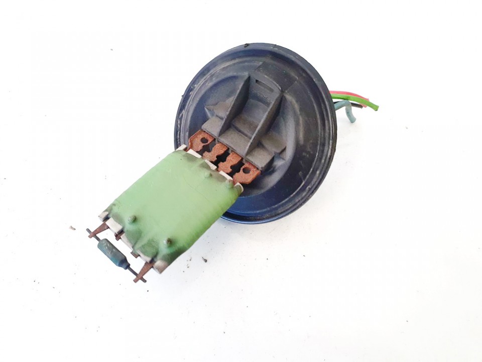 12375 used Heater Resistor (Heater Blower Motor Resistor) Skoda