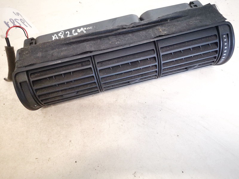 8D1820951 Audi A4 2001 Dash Vent (Air Vent Grille)