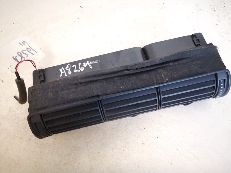 8D1820951 Audi A4 2001 Dash Vent (Air Vent Grille) - Thumbnail 2