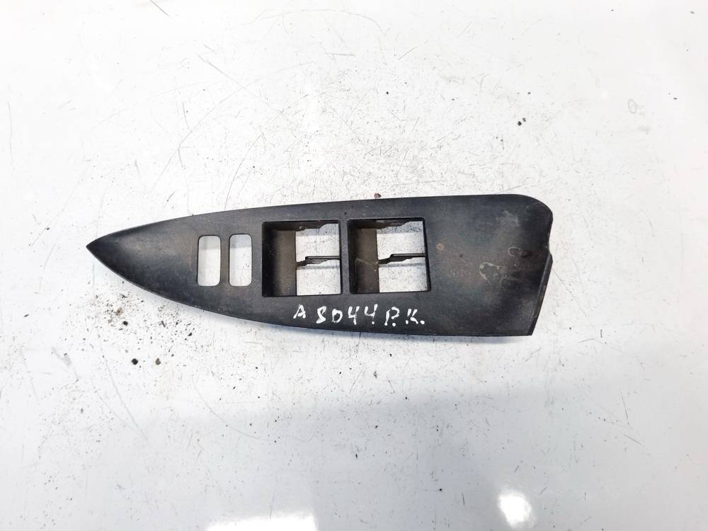 7423242070 Toyota RAV-4 2009 Abdeckung elektr.Fensterheber