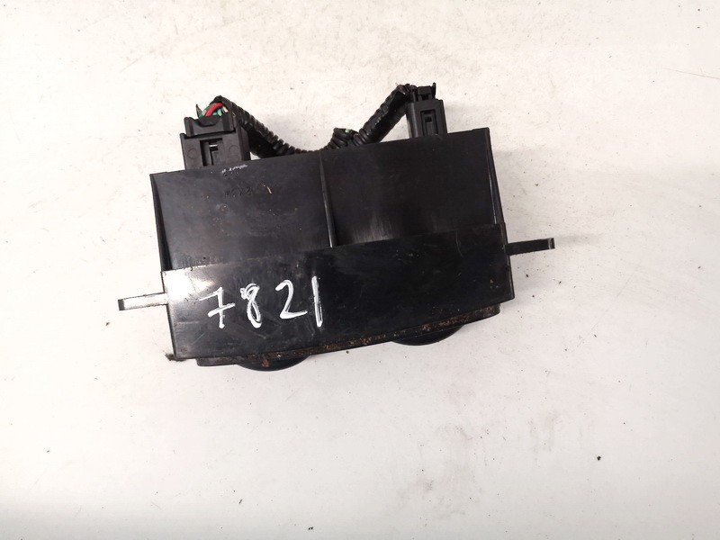 453417 used Heated Seat Switch Toyota Avensis 2003 1.6L EIS01565416