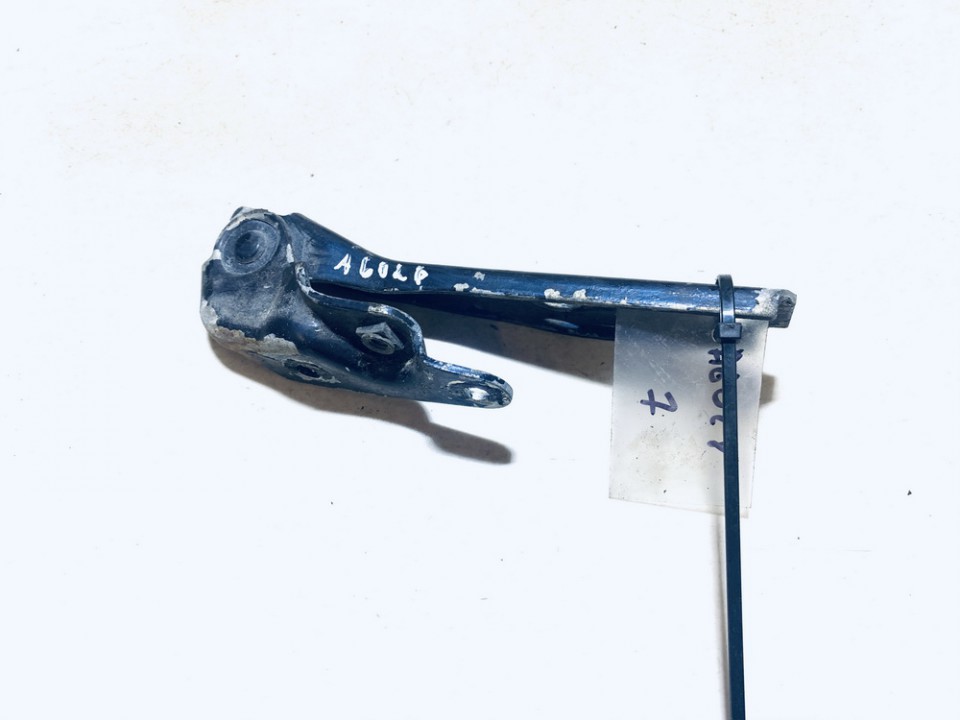 8L0823302B Audi A3 1999 Hood bonnet Hinge - FRONT RIGHT